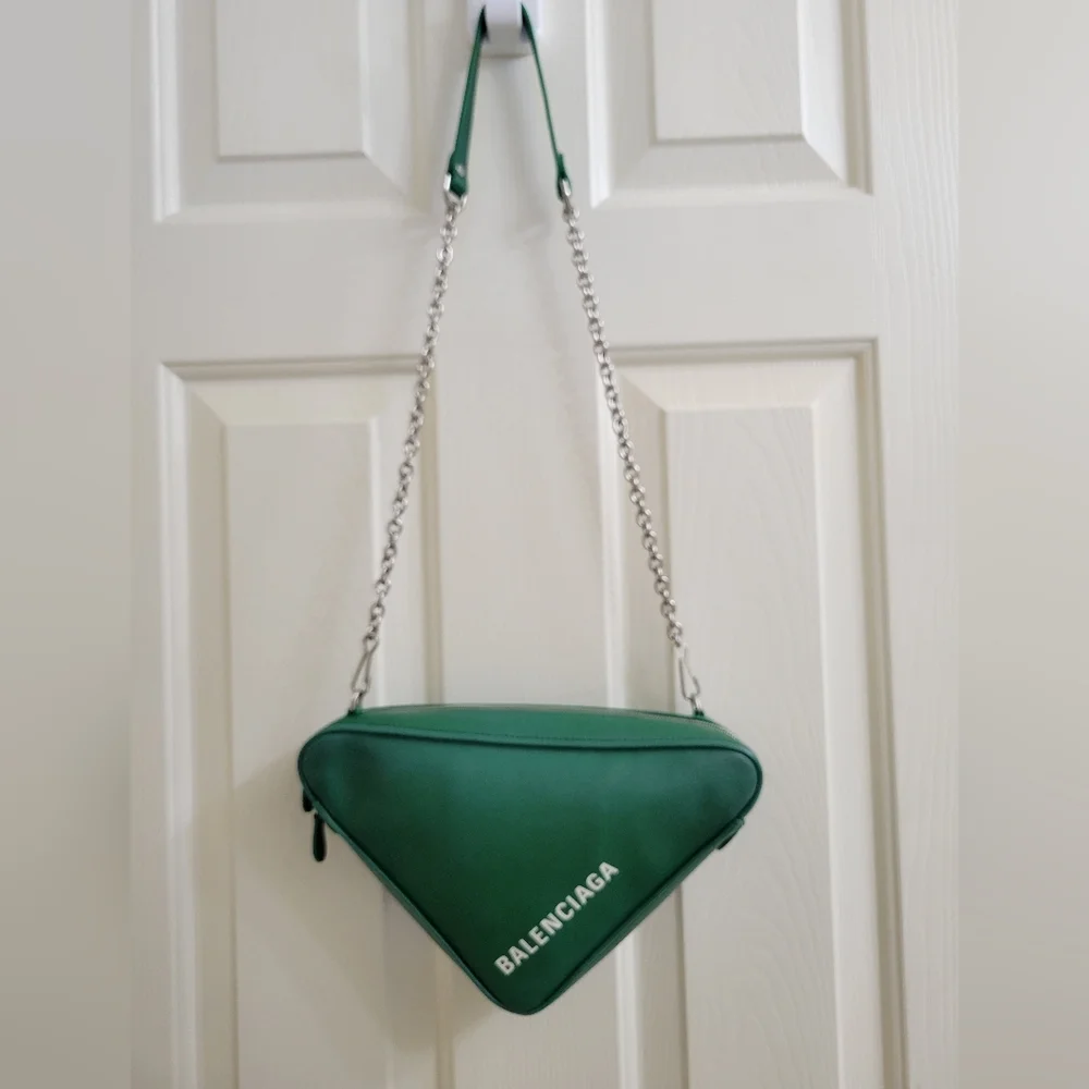 Balenciaga Triangle Leather bag - Picture 2 of 16
